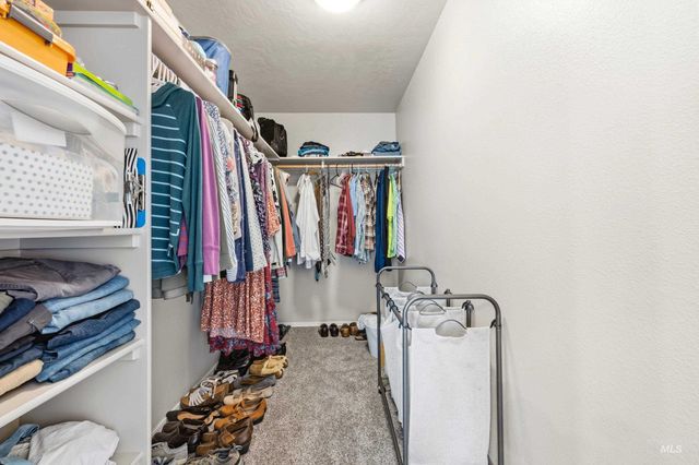 2025 N Thistle Dr, Kuna, ID 83634