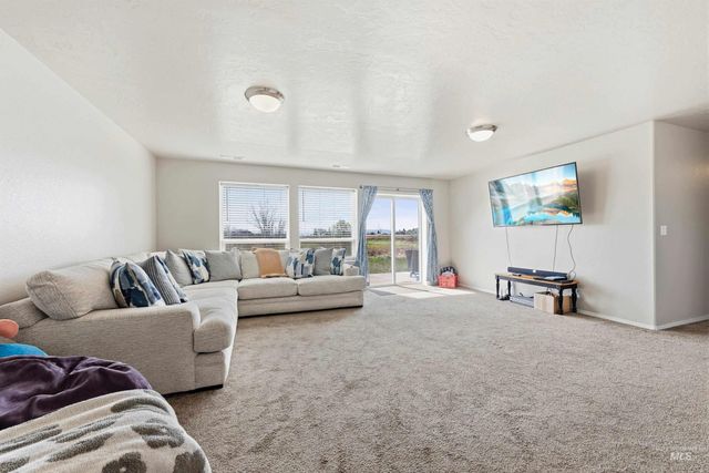 2025 N Thistle Dr, Kuna, ID 83634