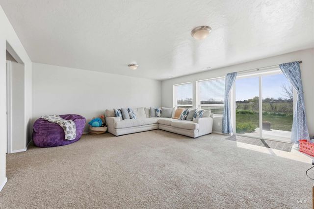 2025 N Thistle Dr, Kuna, ID 83634