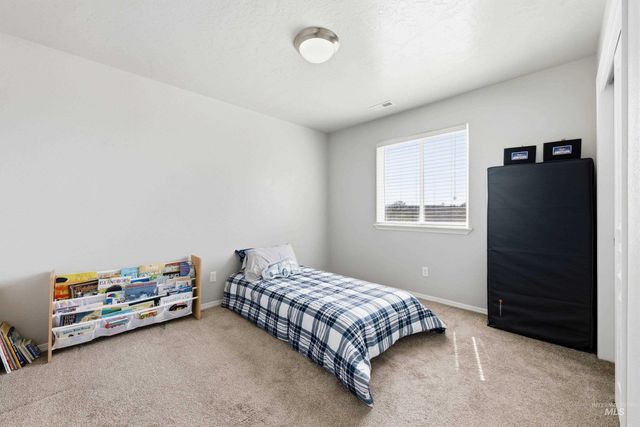 2025 N Thistle Dr, Kuna, ID 83634