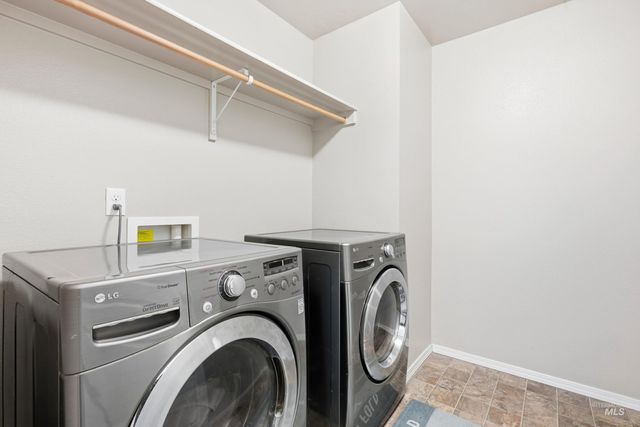 2025 N Thistle Dr, Kuna, ID 83634