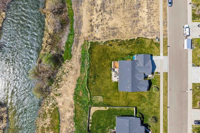 2025 N Thistle Dr, Kuna, ID 83634