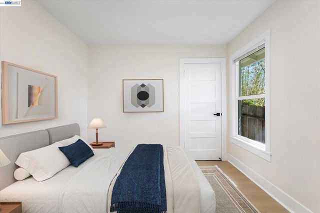 2215 E 29th Street, Oakland, CA 94606