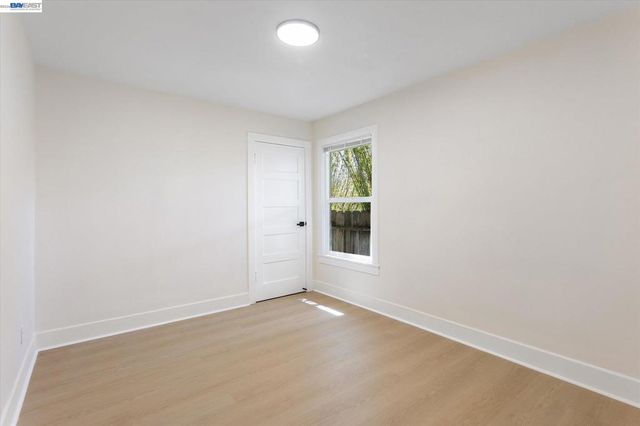 2215 E 29th Street, Oakland, CA 94606