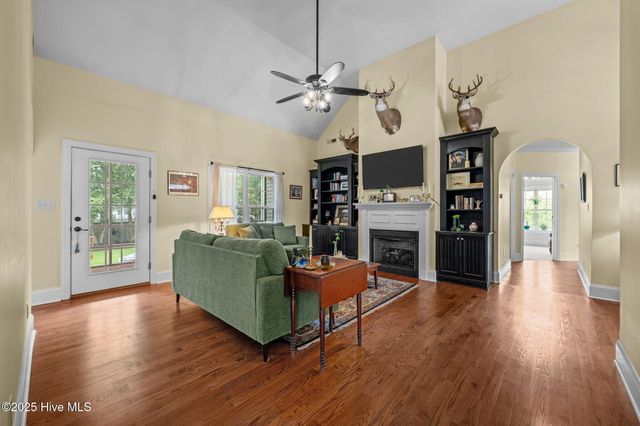 106 Mom Lane, New Bern, NC 28562