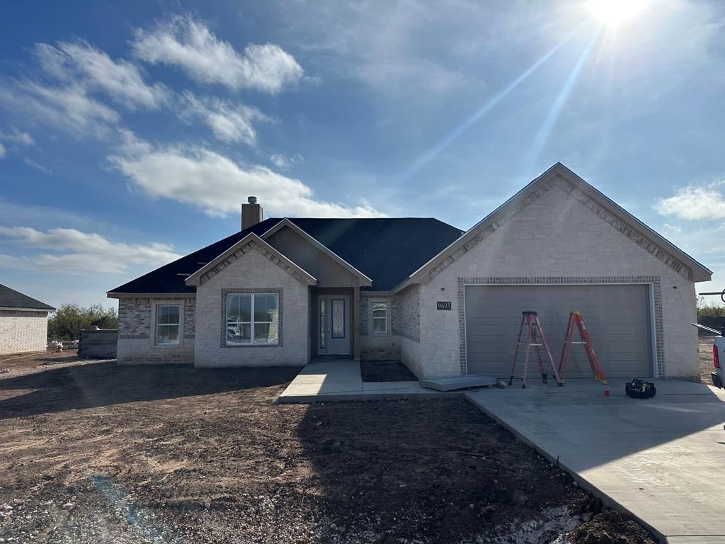 Image 1 of property listing at 9693 Jaguar Trail, San Angelo, TX 76901