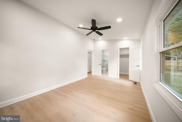 13700 MARBURY LN, Woodbridge, VA 22191