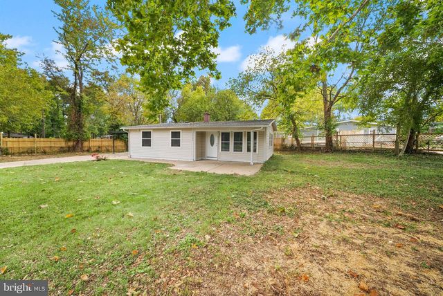 13700 MARBURY LN, Woodbridge, VA 22191