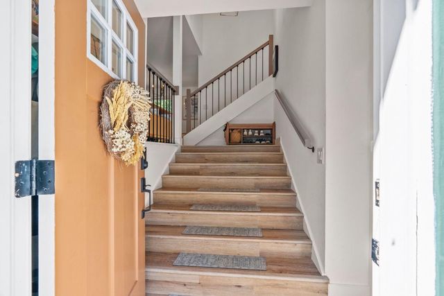 20 Crandall Road, Monterey, CA 93940