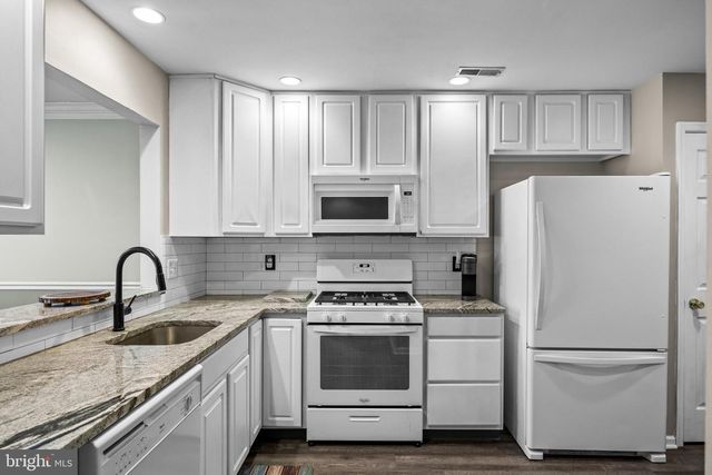 7403 BALTIMORE DR, Marlton, NJ 08053