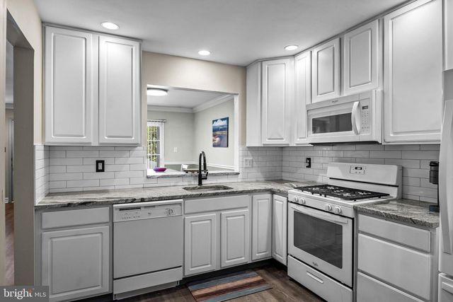 7403 BALTIMORE DR, Marlton, NJ 08053