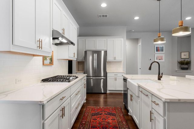 341 Hazy Hills LOOP, Dripping Springs, TX 78620