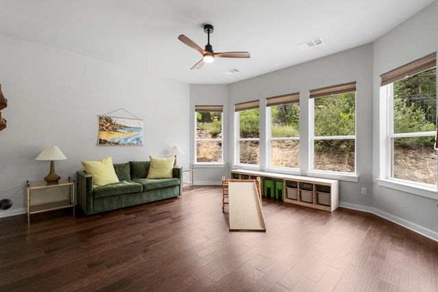 341 Hazy Hills LOOP, Dripping Springs, TX 78620