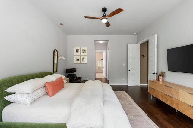 341 Hazy Hills LOOP, Dripping Springs, TX 78620