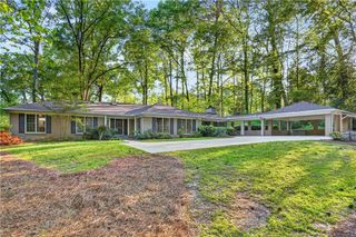 1190 W Wesley Road NW, Atlanta, GA 30327