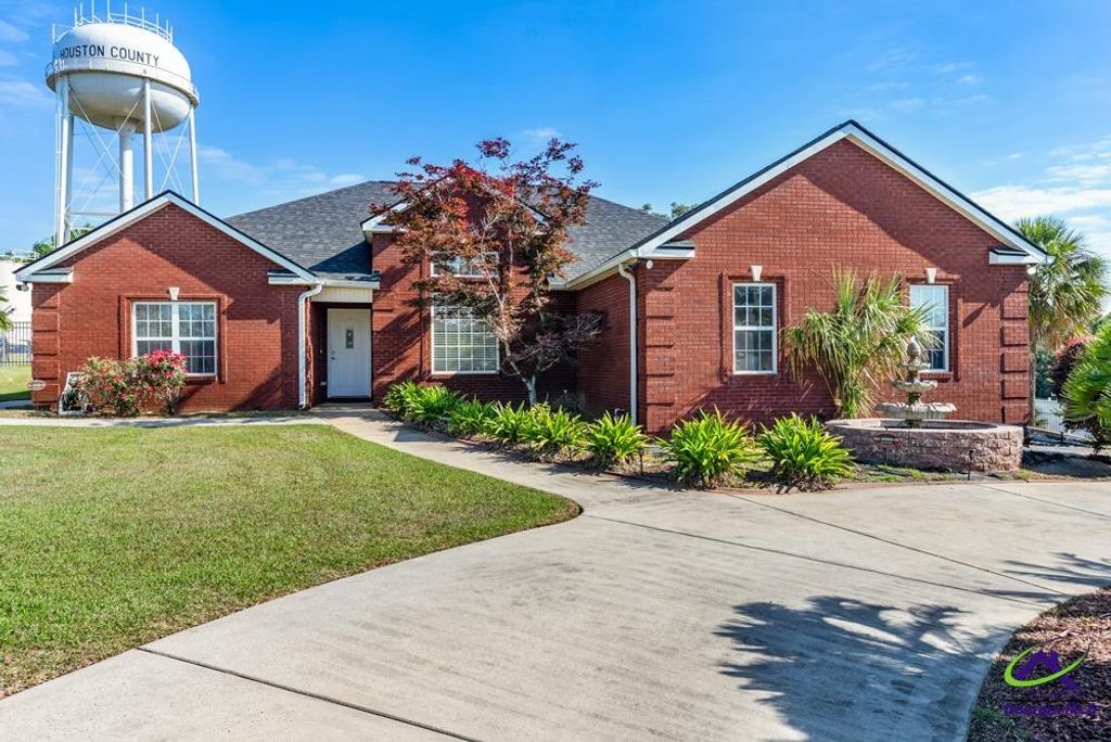 103 Brookshire Way, Warner Robins, GA 31093