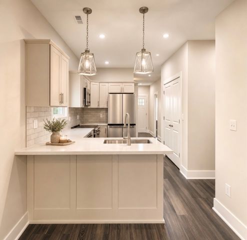1203 East End St B, Columbia, TN 38401