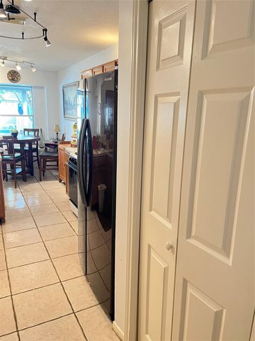 8939 Westbrae Gardens Court, Houston, TX 77031