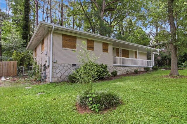 1380 Margarette Drive, Decatur, GA 30035
