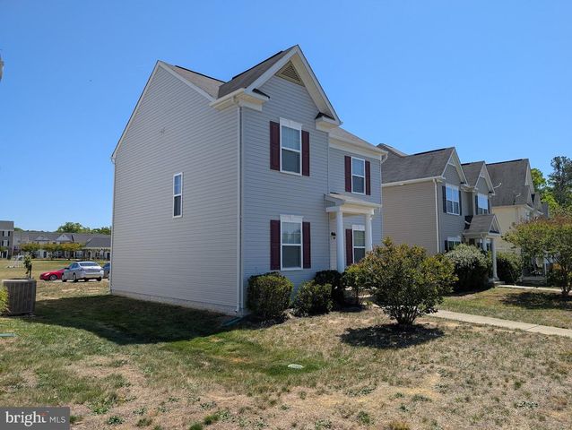 7209 EDMUND PENDLETON DR, Ruther Glen, VA 22546