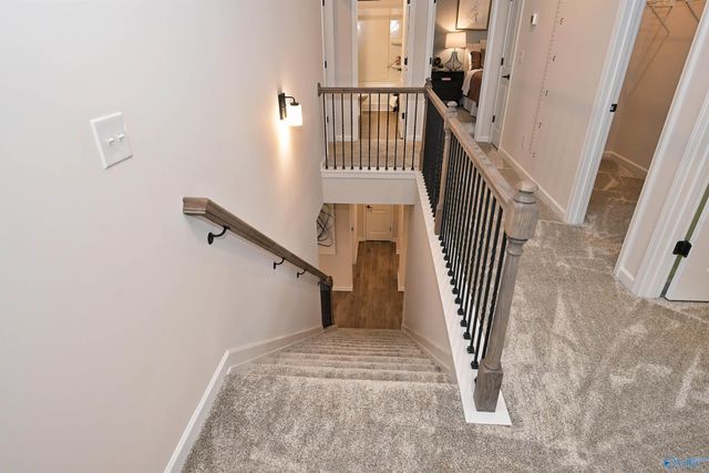 140 Mill Valley Way, New Market, AL 35761