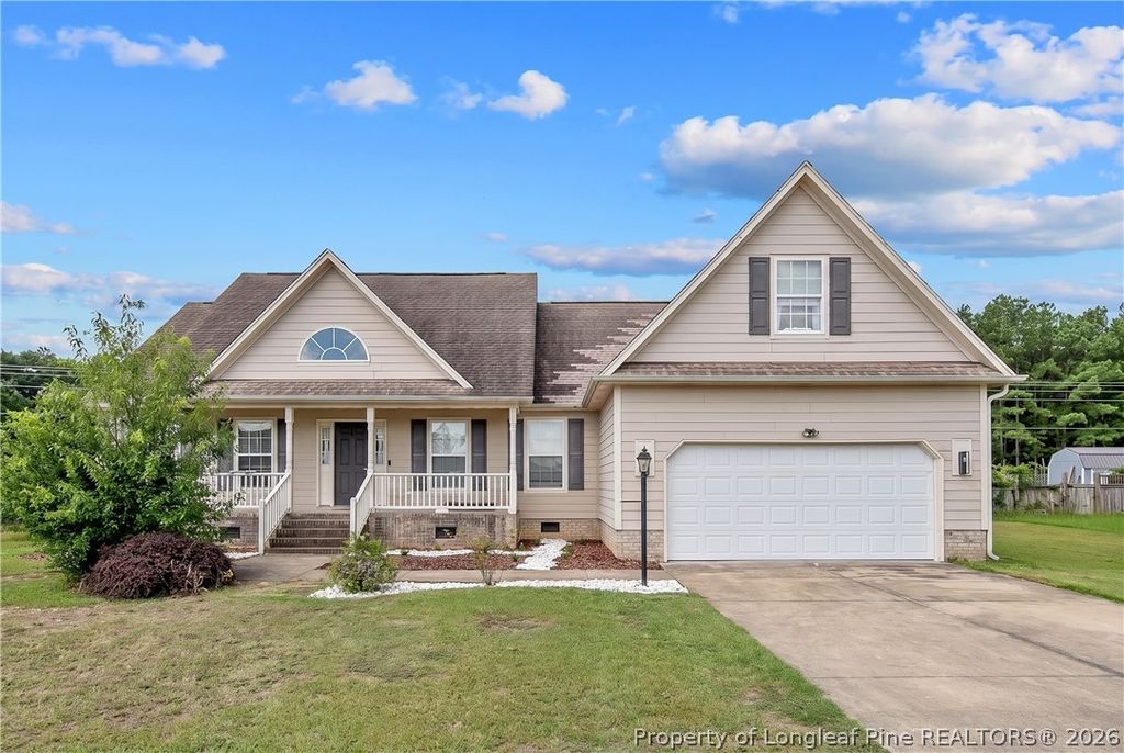 1906 Sunshine Court, Hope Mills, NC 28348 — exterior