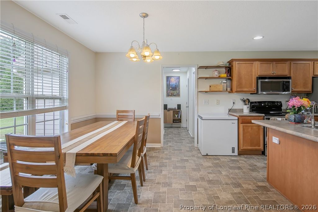 1906 Sunshine Court, Hope Mills, NC 28348 — photo 15