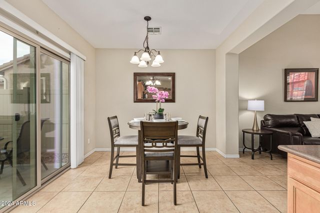 2179 W Scully Drive, Phoenix, AZ 85023