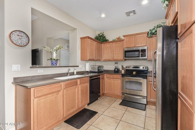 2179 W Scully Drive, Phoenix, AZ 85023