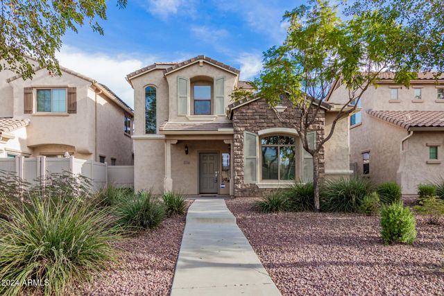 2179 W Scully Drive, Phoenix, AZ 85023