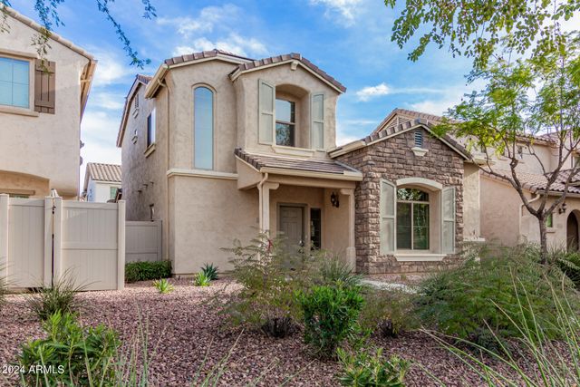 2179 W Scully Drive, Phoenix, AZ 85023