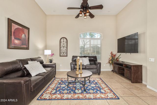 2179 W Scully Drive, Phoenix, AZ 85023