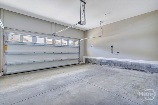 51 Hanover Place, Richmond Hill, GA 31324