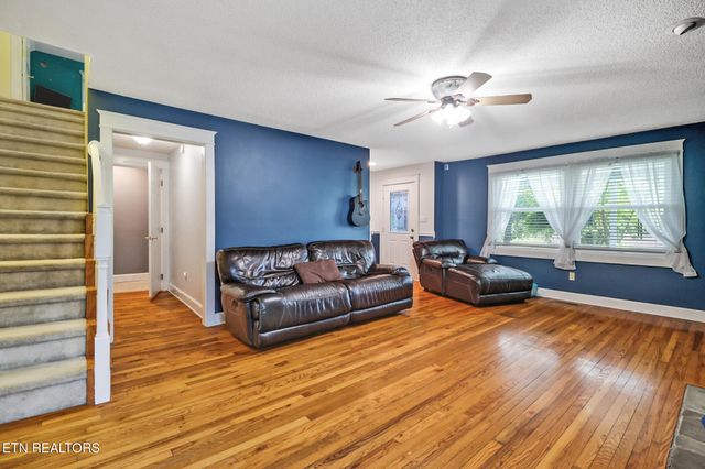 181 Braun St, Crossville, TN 38555