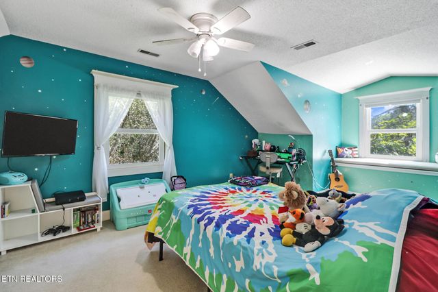181 Braun St, Crossville, TN 38555