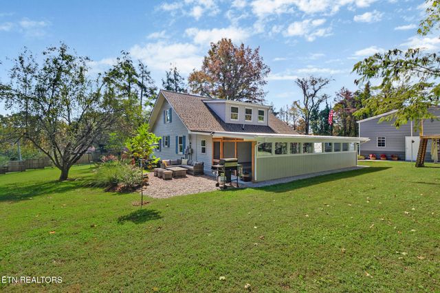 181 Braun St, Crossville, TN 38555