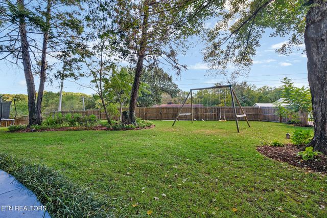 181 Braun St, Crossville, TN 38555