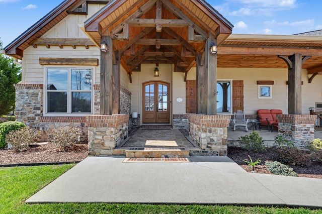 899 Ridge Pointe Way, Blairsville, GA 30512