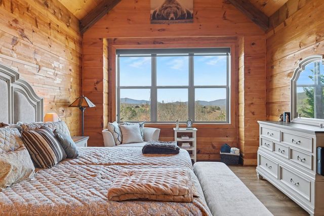 899 Ridge Pointe Way, Blairsville, GA 30512