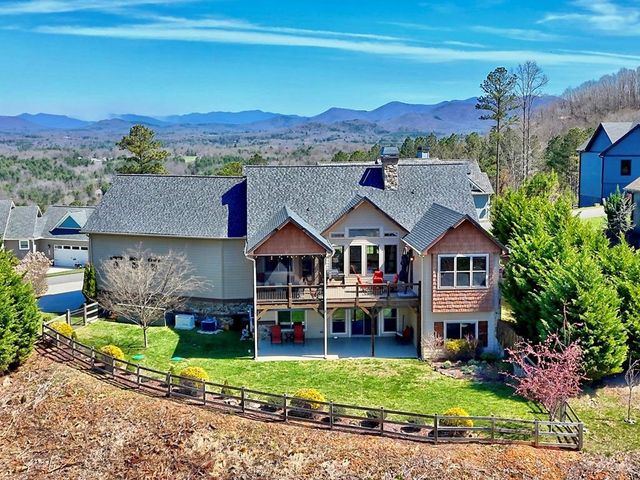 899 Ridge Pointe Way, Blairsville, GA 30512
