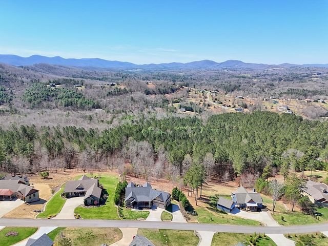 899 Ridge Pointe Way, Blairsville, GA 30512