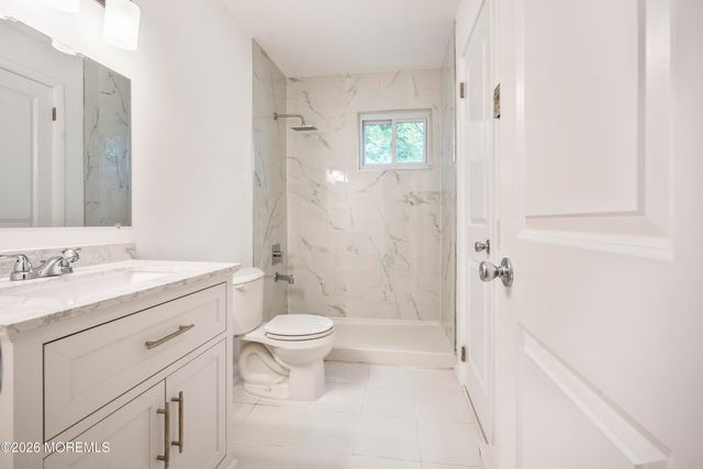 2 Mayflower Place, Whiting, NJ 08759