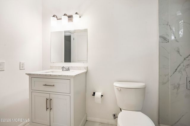 2 Mayflower Place, Whiting, NJ 08759
