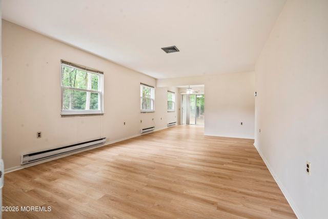 2 Mayflower Place, Whiting, NJ 08759