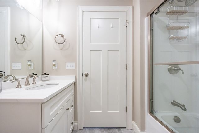 168 Lowell St 29, Wilmington, MA 01887