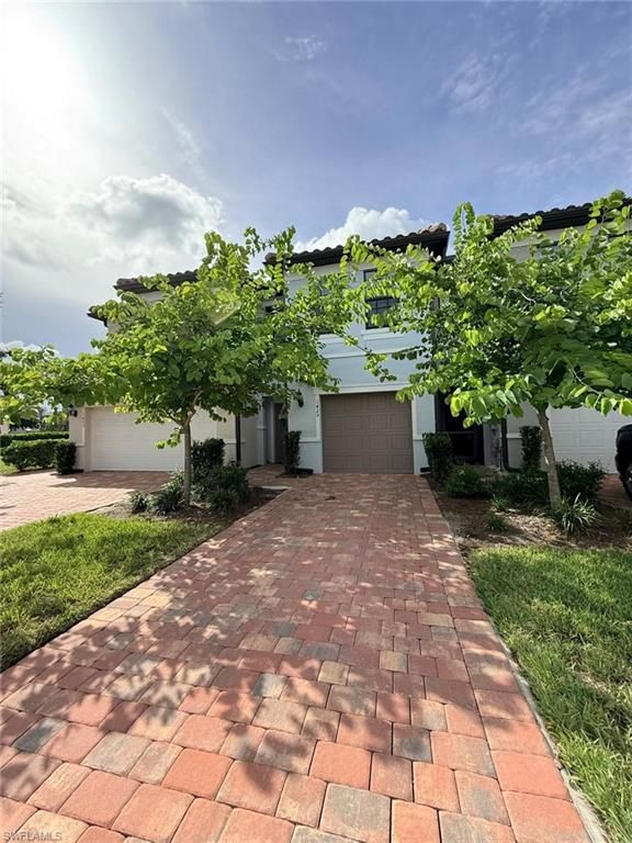 1425 Weeping Willow CT, CAPE CORAL, FL 33909 — exterior