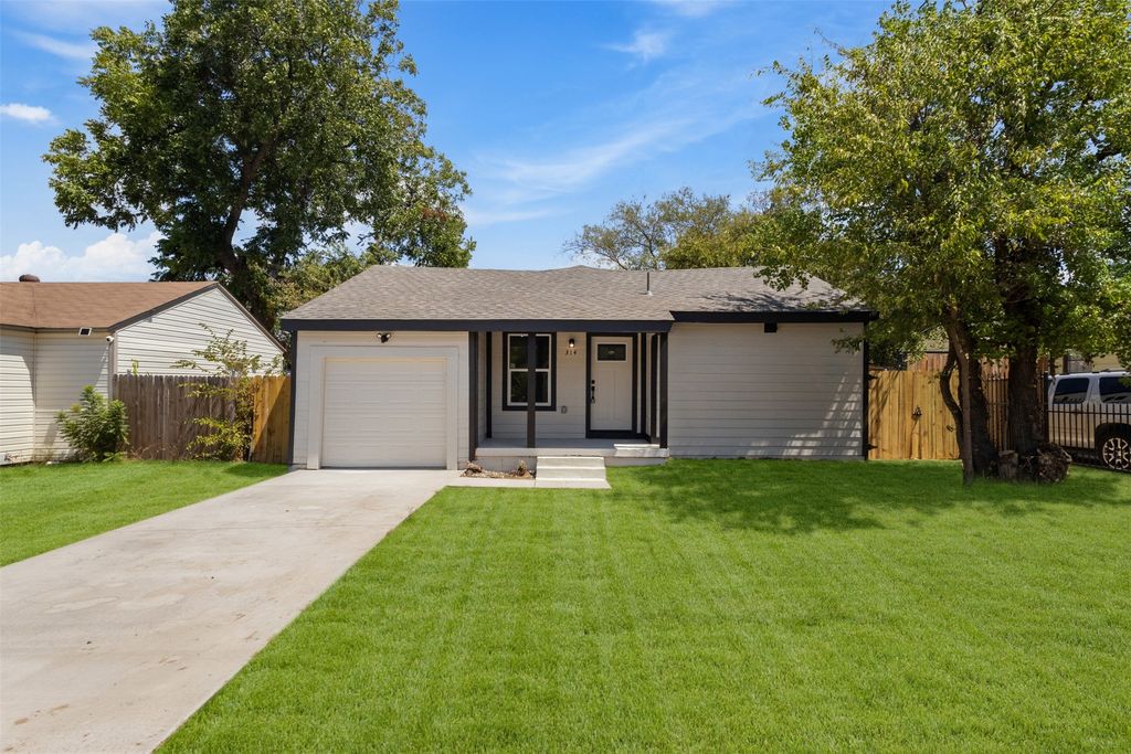 314 NW 15th Street, Grand Prairie, TX 75050 — exterior