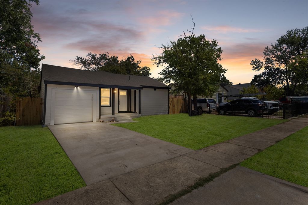 314 NW 15th Street, Grand Prairie, TX 75050 — photo 4