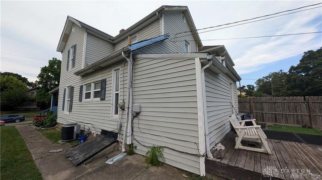 2420 Superior Avenue, Middletown, OH 45044