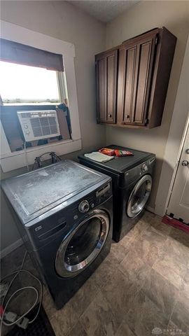 2420 Superior Avenue, Middletown, OH 45044